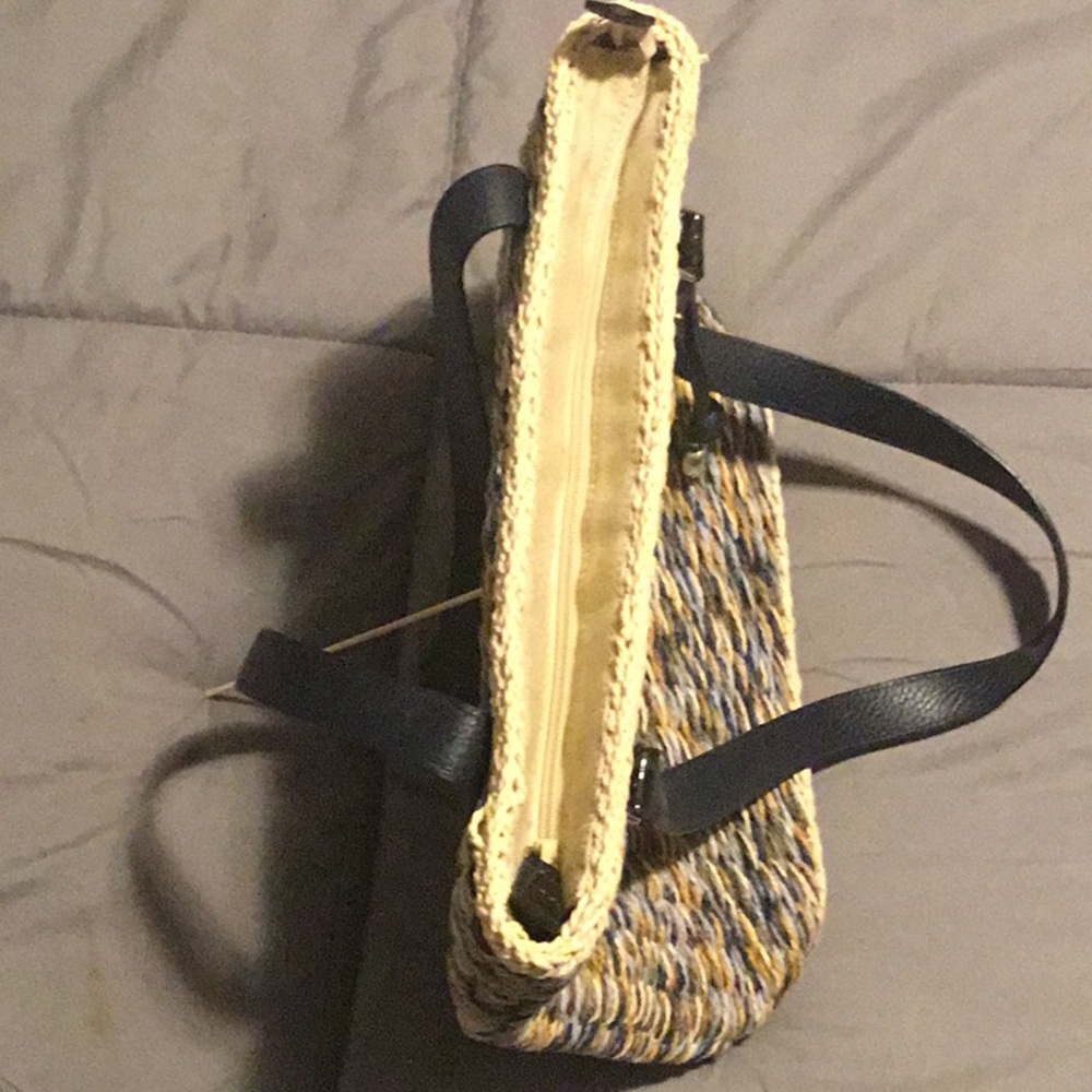 Brighton Shoulder Bag - Picture 8 of 9